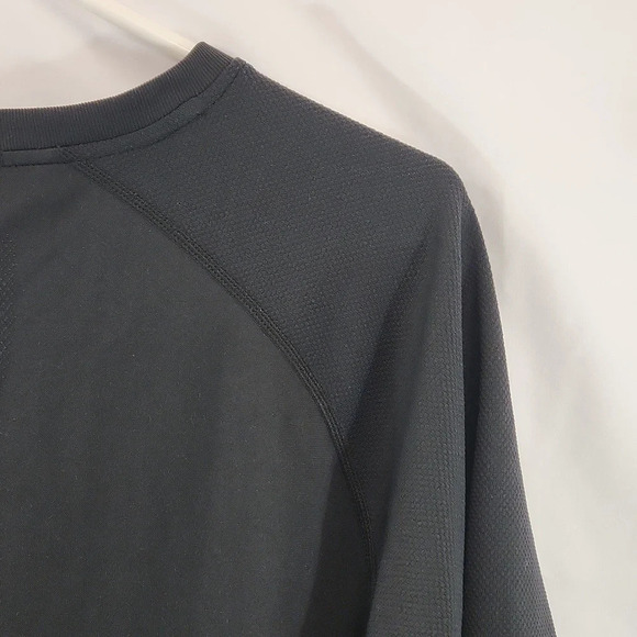 Mens XL RYU  T Shirts Lot of 2 - Picture 4 of 9